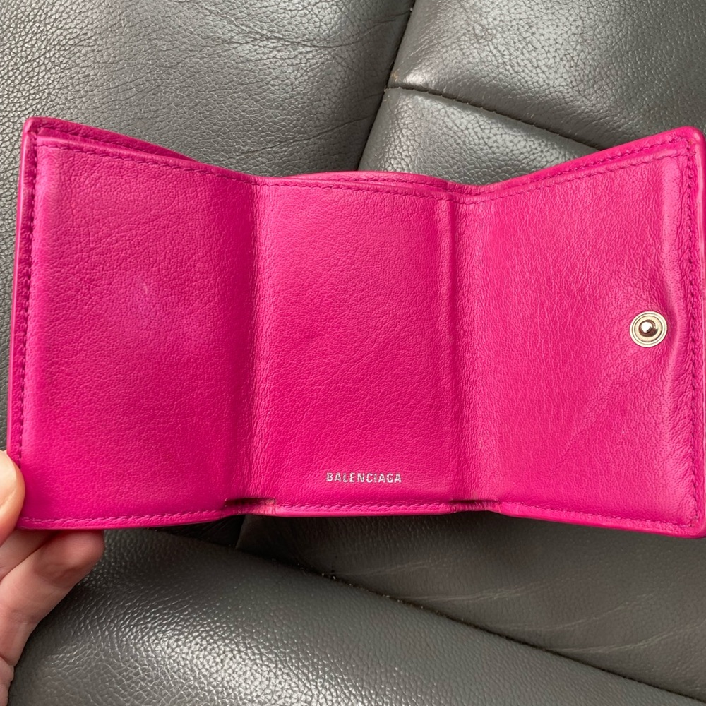 BALENCIAGA Luxury Bi-fold Leather Wallet Cardholder - Picture 7 of 8